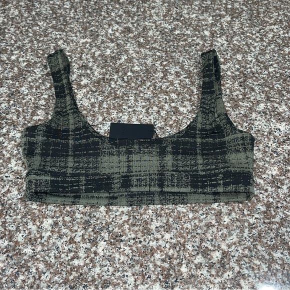 Ona - PLAID Top & LEGGING Set IN OLIVE GREEN - Picture 14 of 16